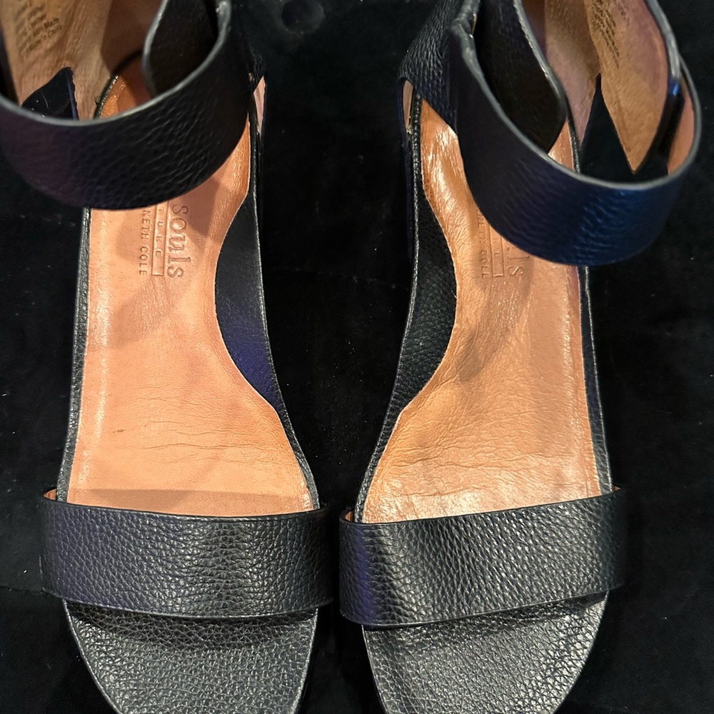 Gentle Souls Black Sandals Minimalist Leather Design